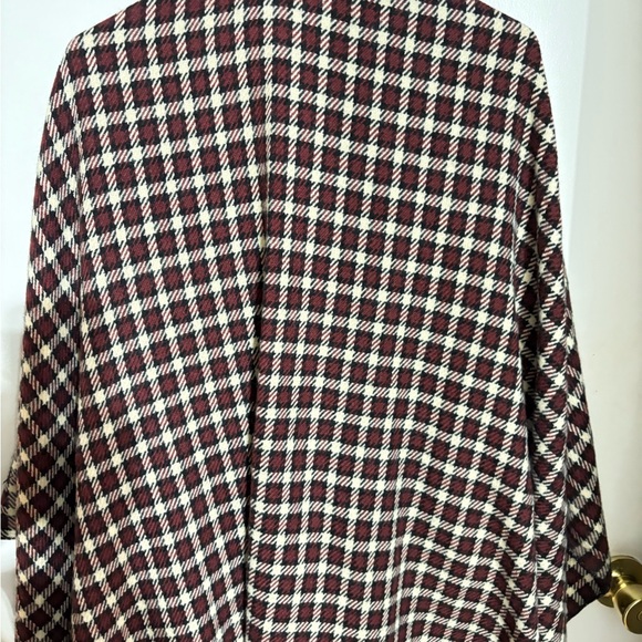 Dot Dash vintage tartan wool sweater cape, celebrity inspired,cozy,preppy,warm! - Picture 5 of 6